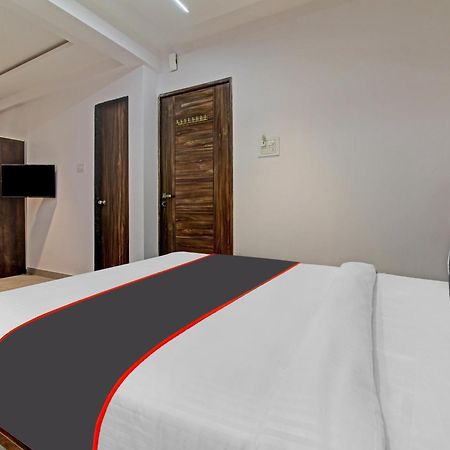Collection O Crystal Hotel Pimpri-Chinchwad Exterior foto